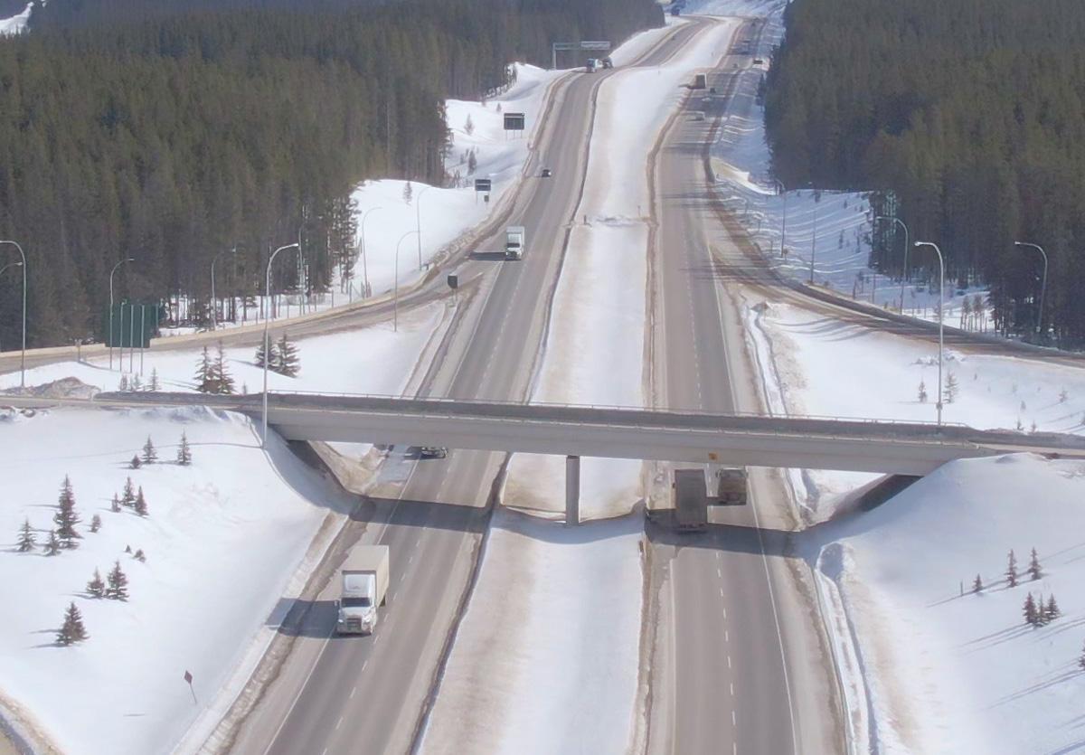 Must-Have 12V Products for Cold Weather Trucking Must-Have 12V Products for Cold Weather Trucking
